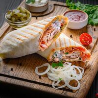 Люля-кебаб куриный в лаваше в Mr Doner
