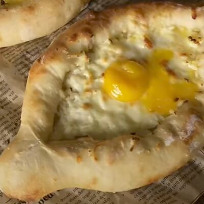 Хачапури по-аджарски в Одно мясо по цене 750 ₽