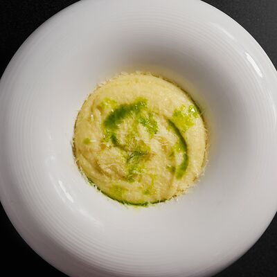 Картофельное пюре со сливками и сыром в Великий Goodwine по цене 490 ₽