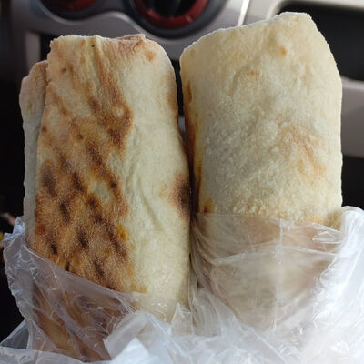 С сыром свиная в Шаурма у Виджая по цене 500 ₽