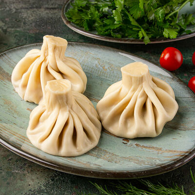 Хинкали с курицей 3шт в Елки Холл по цене 299 ₽