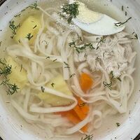 Домашний куриный суп в Le cafe veranda