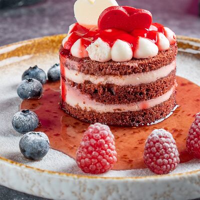 Красный бархат в Новые Лица по цене 580