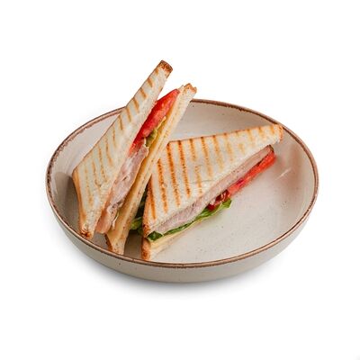 Сэндвич с Курицей (тост) в Garden Coffee по цене 499 ₽