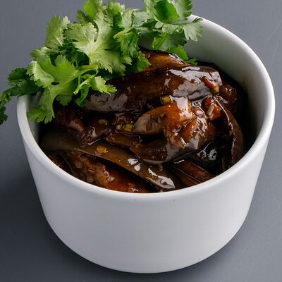 Баклажаны по-корейскив MO by Matisov по цене 279 ₽