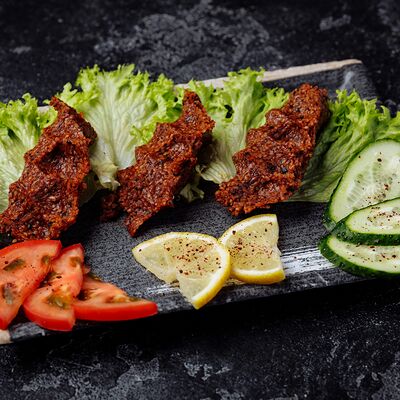 Чий кефте (острый) в Meat Feast по цене 730 ₽