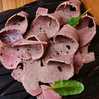 Пастрами из говяжьей грудинки в Есть Today