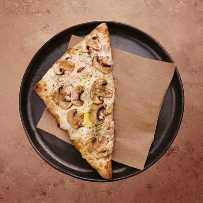 Пицца Грибная в The Pivo по цене 350 ₽