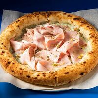 Мортаделла, мёд, фисташка в Mates Pizza