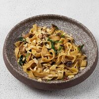 Фетучини с белыми грибами и трюфелем в Pasta Uno
