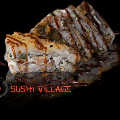 Сэндвич куриный темпура в Sushi Village по цене 549 ₽