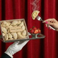 Вареники с клубникой в Бисквит