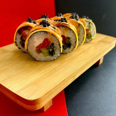 Ролл Крейзи Лосось в Суши топ по цене 810 ₽