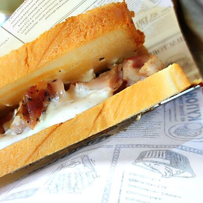 Тост с салями в Wаурма & Gyros по цене 120 ₽