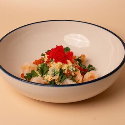 Оливье с креветкамив Cream Soda по цене 650 ₽