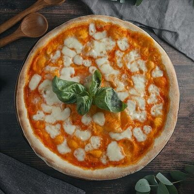 Пицца маргарита в Amato по цене 915 ₽