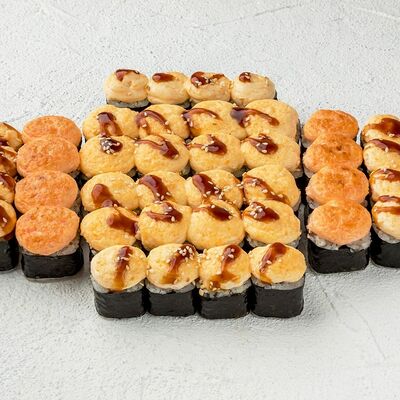 Сет Нежный Хот Классик в SushiBOX по цене 1138 ₽