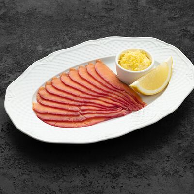 Форель гравлакс шеф посола с лимонным маслом в Асъядор по цене 950 ₽