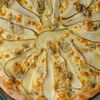 Пицца с грушей и горгонзолойв Guava Bar по цене 820