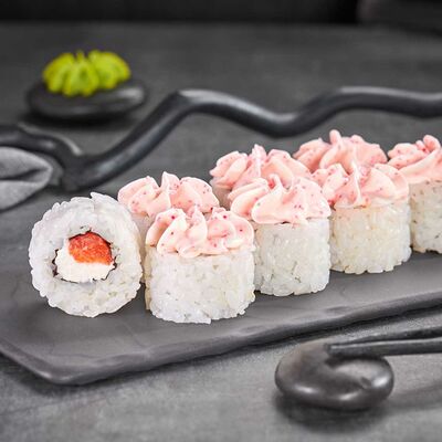 Лава с лососем в Суши Мастер по цене 229 ₽