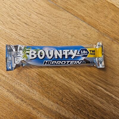 Батончик Bounty HiProtein протеиновый Великобритания в Атлас еды по цене 650 ₽
