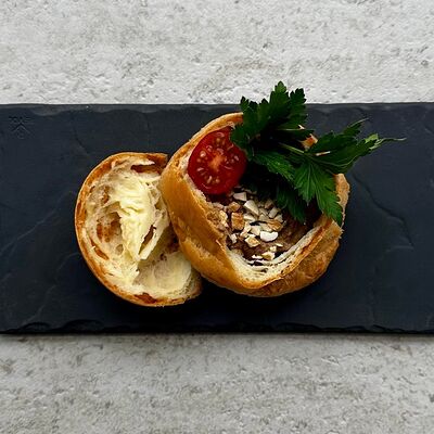 Гужер с паштетом из куриной печени в Еду домой по цене 195 ₽