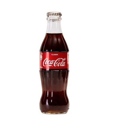 Coca-Cola в стеклянной бутылке в Вкусно & Bistro по цене 185 ₽