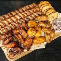Ассорти из шашлыков L в Кафе Мясо