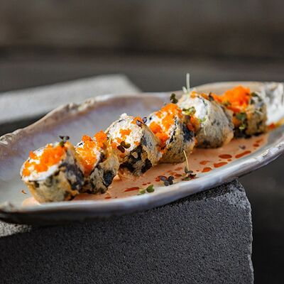 Ролл Хакигай в Эбби Noodles & Sushi Bar по цене 760 ₽