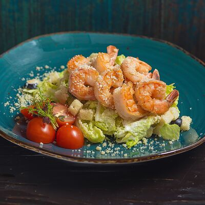 Цезарь с креветками в Длинный нос по цене 780 ₽