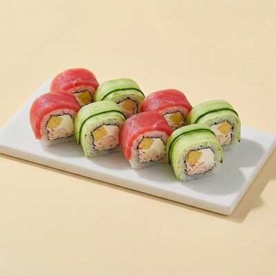 Тунец и огурец в Kasabi Wooo по цене 550 ₽