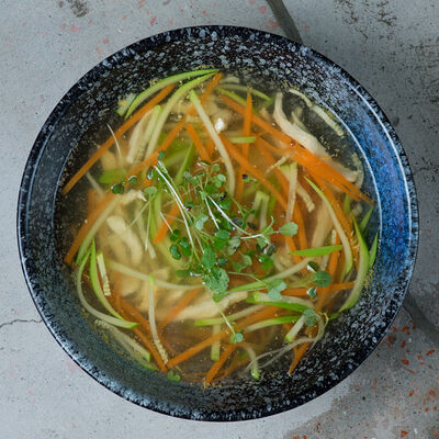 Куриный суп с лапшой в Гербарий по цене 310 ₽