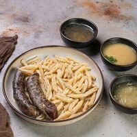 Жижиг галнаш с домашней колбасой Баарш в Башня