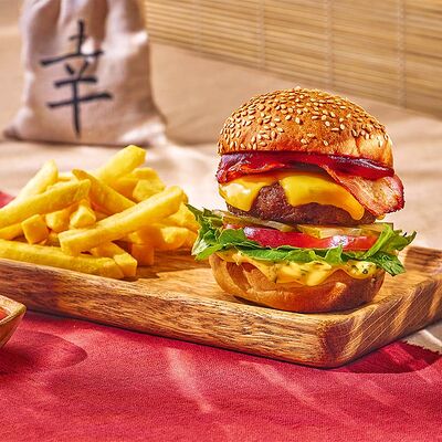 Японский мини-бургер в Тануки по цене 510 ₽