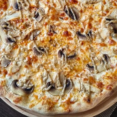 Курица с грибами в Суши Марго по цене 700 ₽