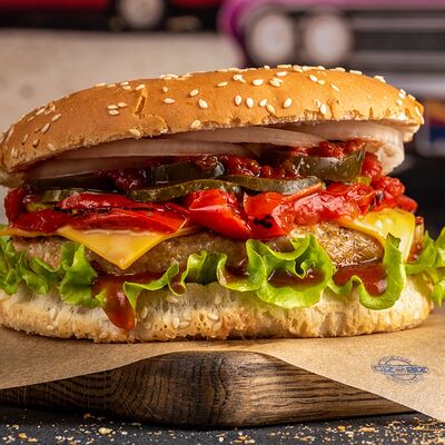 MexicaБургер в GizBiz Burger Halal по цене 589 ₽