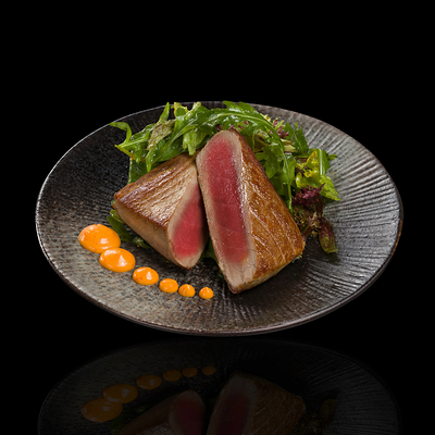 Стейк Тунца Блюфин в Koi sushi bar по цене 4290 ₽