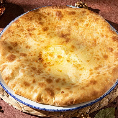 Хачапури по-имеретински в Джонджоли по цене 610 ₽