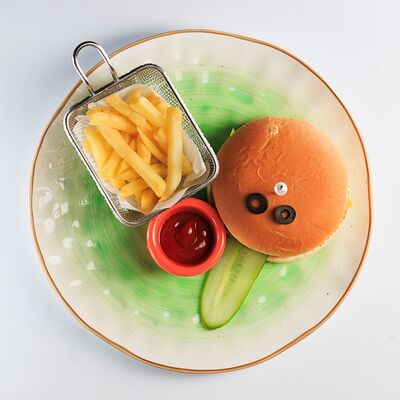 Комбо-бургер в Семейный ресторан Tiki&Taki по цене 600 ₽