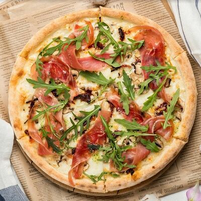 Пицца с рукколой и прошутто в Mesto Burger по цене 530