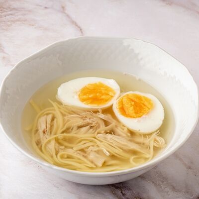 Куриная лапша в Кофейня Пенка по цене 330 ₽