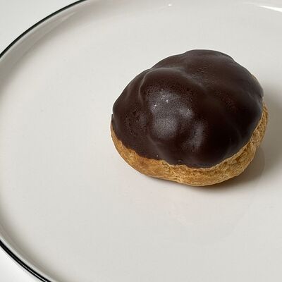 Д Профитроль с ванильным кремом в Вольсов по цене 250 ₽