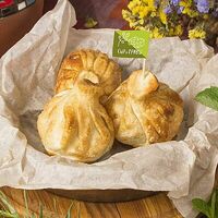 Хинкали с грузинскими сырами, свежим тархуном и мятой жареные 3шт в Мушмула