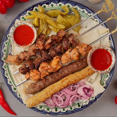 Люля-кебаб из цыплёнка в Куркума по цене 590 ₽