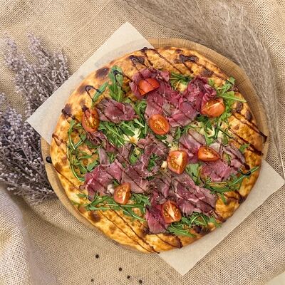 Хачапури по-итальянски с ростбифом в Джоли по цене 680 ₽