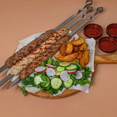 Ассорти кебабов в Хочу пури по цене 1884 ₽