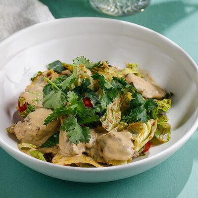 Салат с куриной печенью в Кукумбер по цене 560