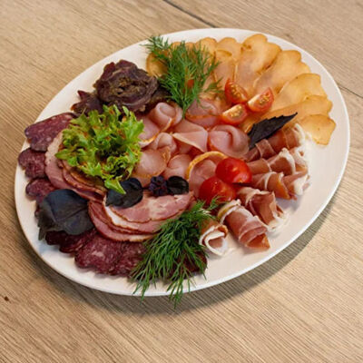 Мясное плато в Хинкали по цене 25 р.