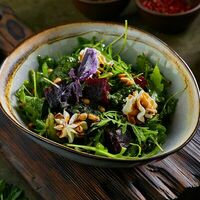 Салат со свеклой и мягким сыром в Тбилисо