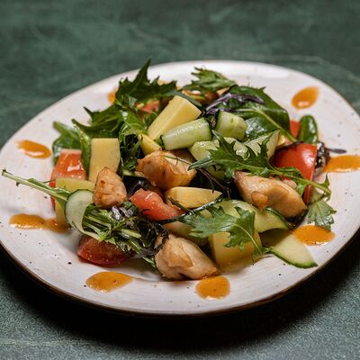 Салат Манго-чикен в Maki Family по цене 399